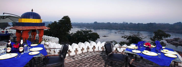 2446/The Bundelkhand Riverside - Orchha 06.jpg